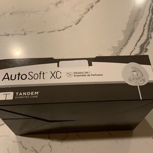 Autosoft XC Infusion set 23 inch length, 9mm cannula/ box of 10 sealed